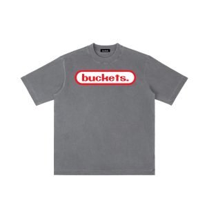 Retro "buckets." Oversized Tee